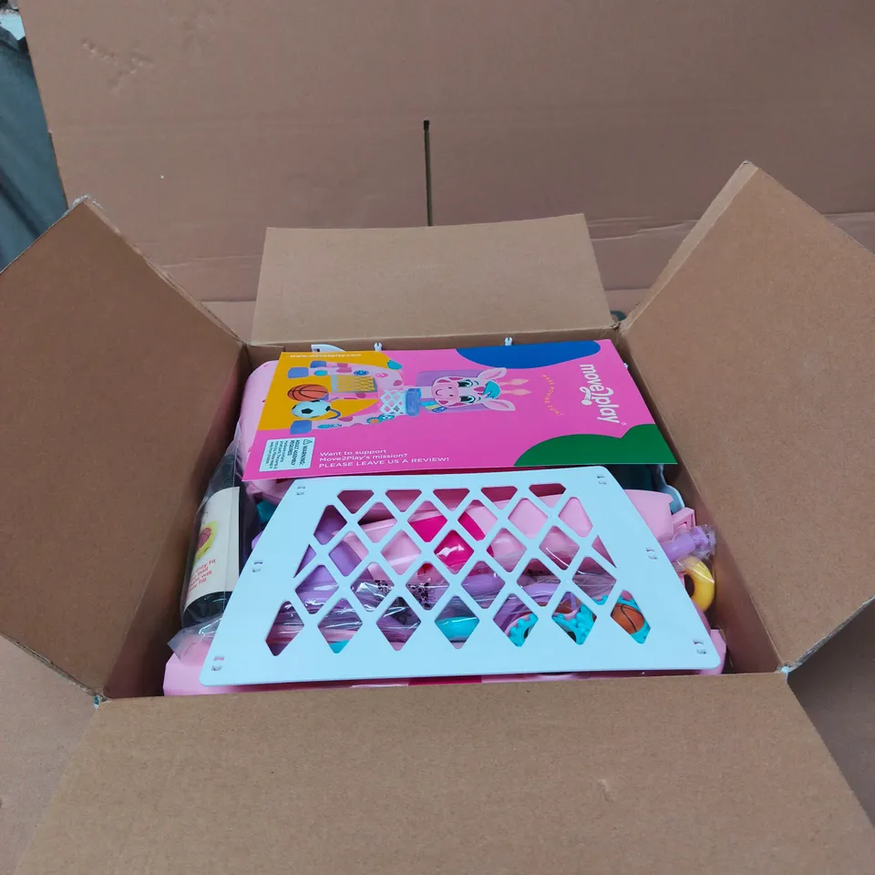 MOVE2PLAY PINK GIRAFFE PLAY AND SCORE ACTIVITY CENTRE BOXED