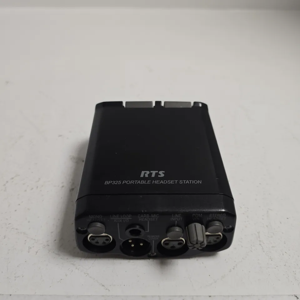 RTS BP325 PORTABLE HEADSET STATION