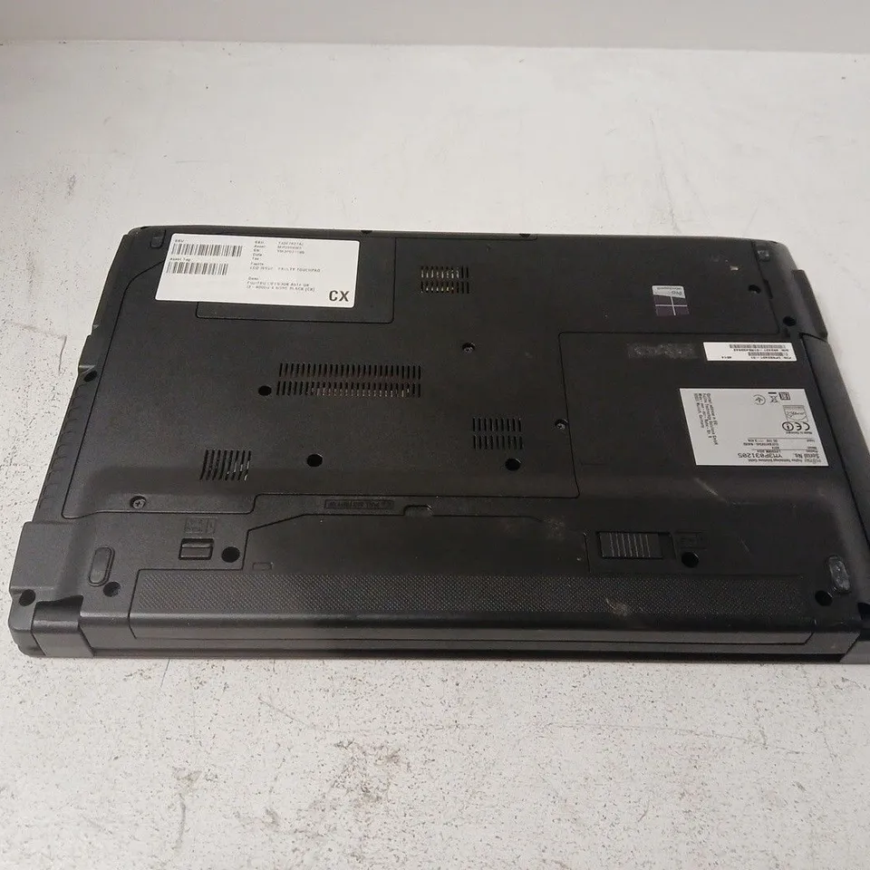 FUJITSU LIFEBOOK A514