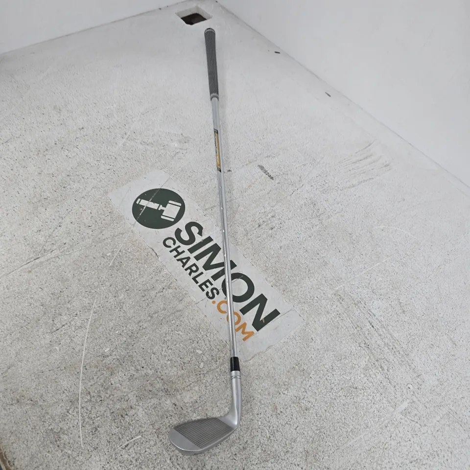 TAYLORMADE DYNAMIC GOLD EX 52 SB.09