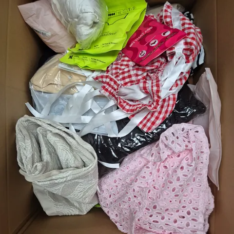 APPROXIMATELY 25 ASSORTED CLOTHING PRODUCTS IN VARIOUS STYLES & SIZES