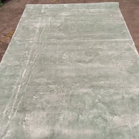 QUALITY DESIGNER AREA RUG - APPROXIMATELY 290CM X 200CM