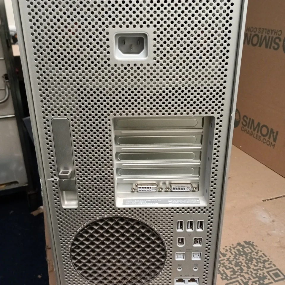 APPLE MAC PRO DESKTOP TOWER – SILVER ALUMINIUM CHASSIS