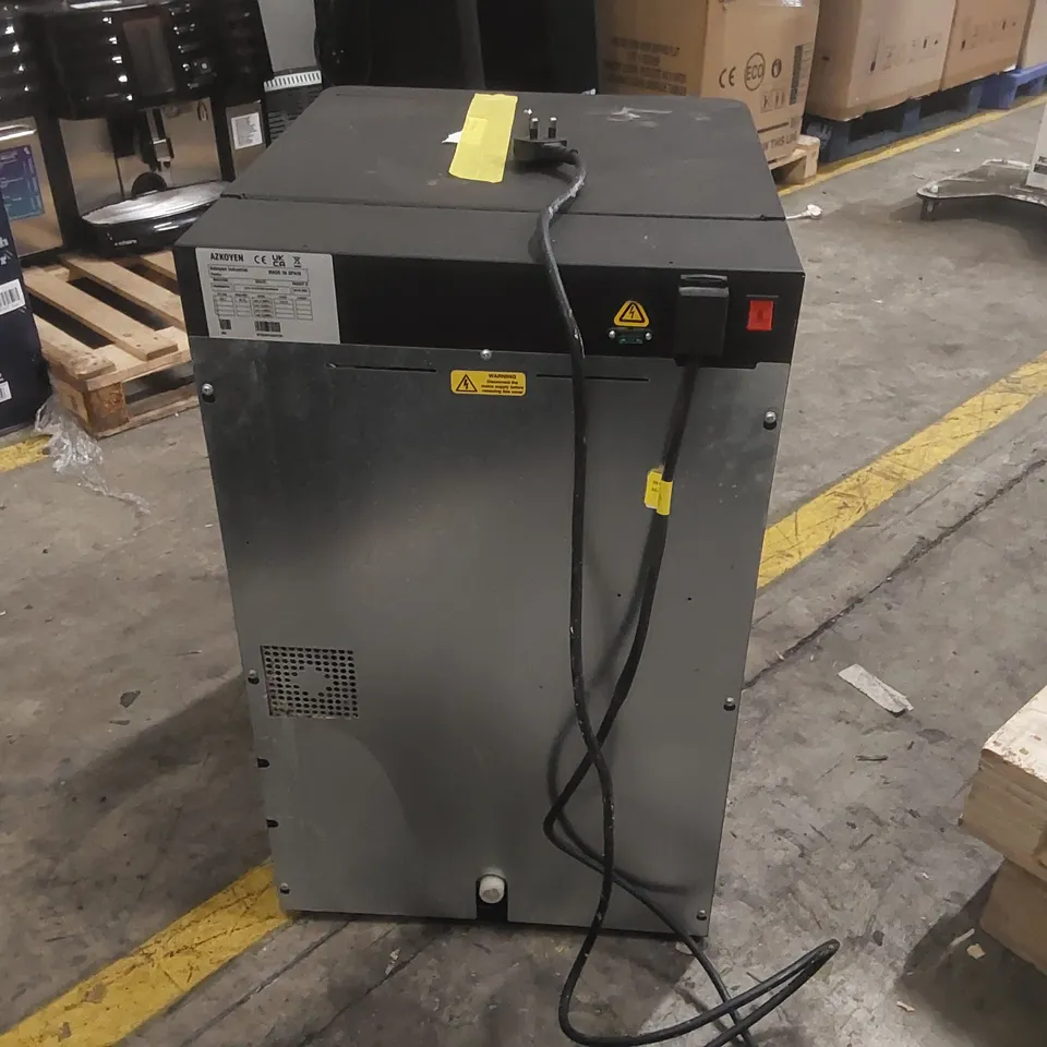 AZKOYEN VITRO COMMERCIAL COFFEE MACHINE