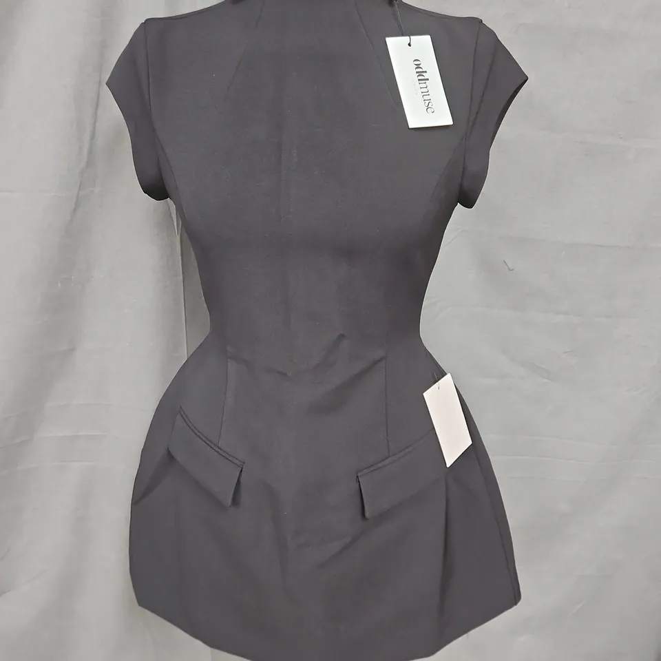 ODDMUSE THE ULTIMATE MUSE CAP SLEEVE MINI DRESS IN BLACK SIZE S
