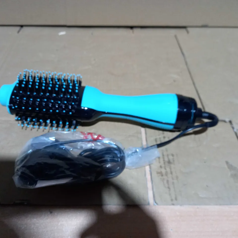 REVLON SALON HAIR DRYER AND VOLUMISER  RRP £59.99