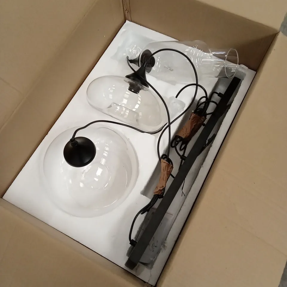 BOXED 3-LIGHT PENDANT CEILING LIGHT