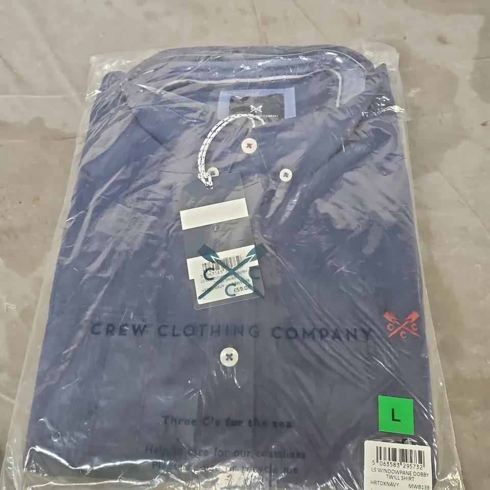 CREW CLOTHING COMPANY NAVY DOBBY TWILL SHIRT – MEN'S UK SIZE L