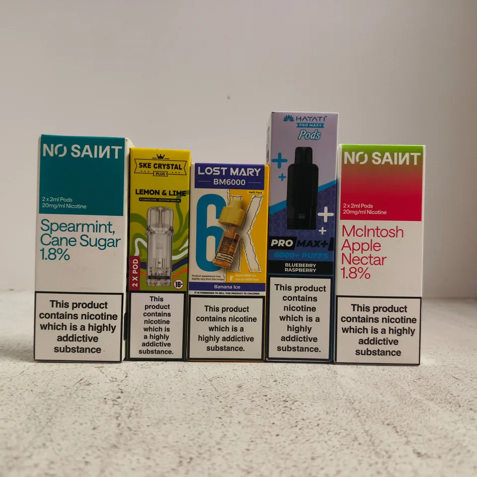 APPROXIAMTELY 20 ASSORTED VAPING PRODUCTS - COLLECTION ONLY