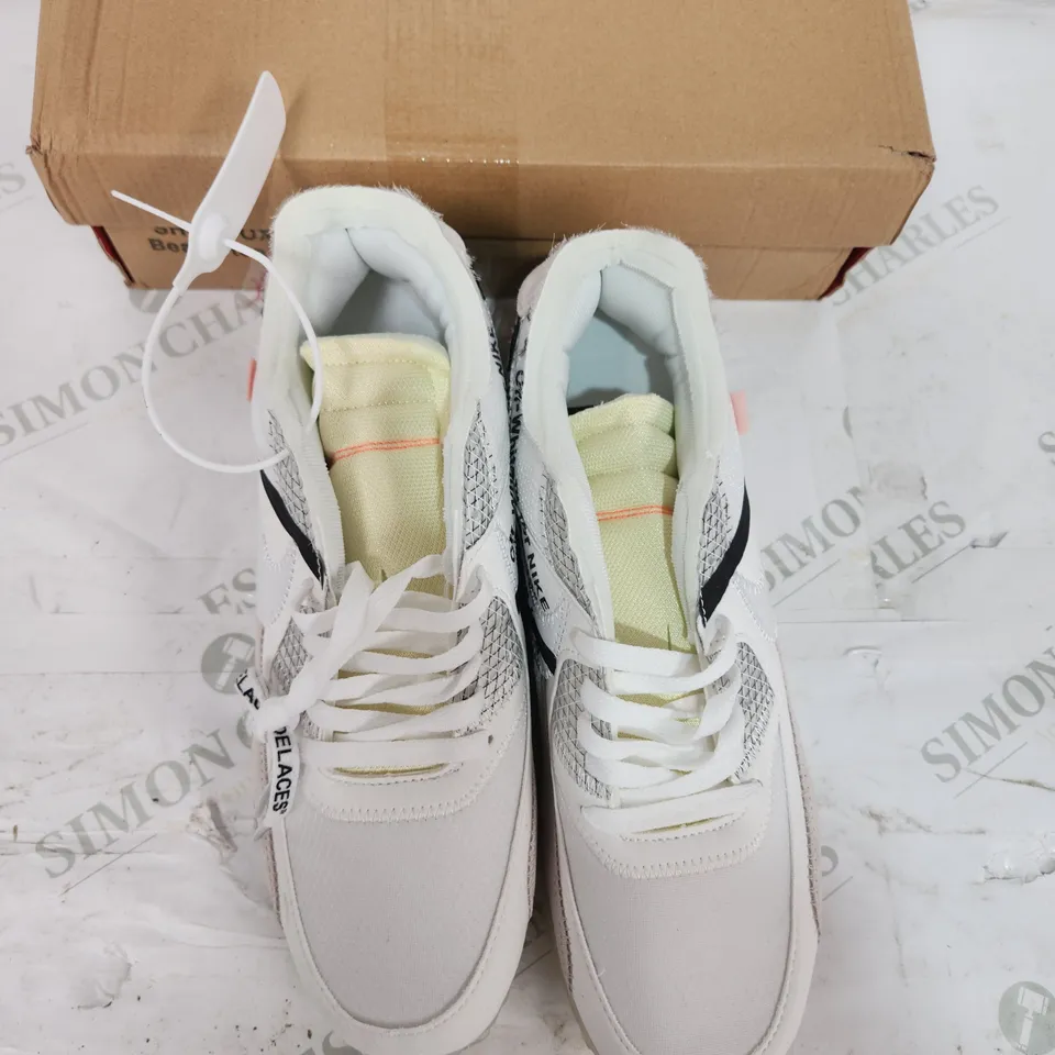 BOXED PAIR OF NIKE TRAINERS IN OFF WHITE UK SIZE 10
