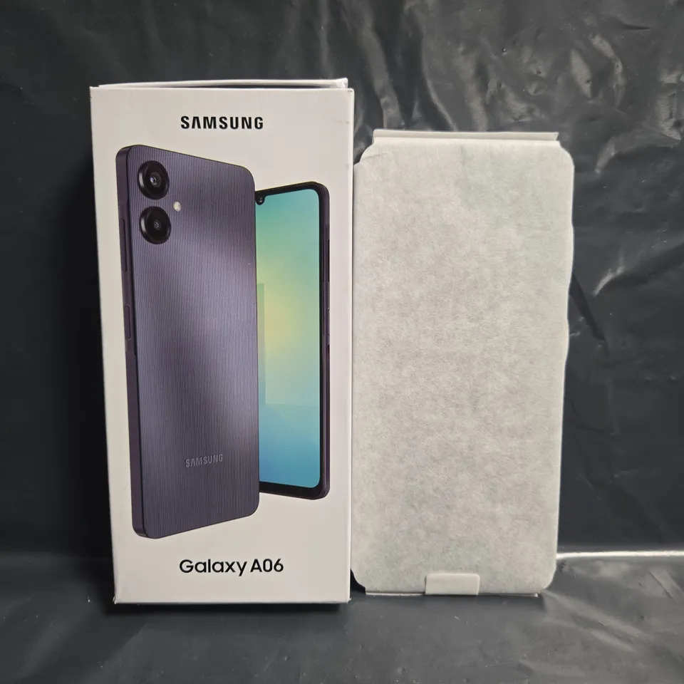 BOXED SAMSUNG GALAXY A06 4GB/64GB IN BLACK - SM-A065F