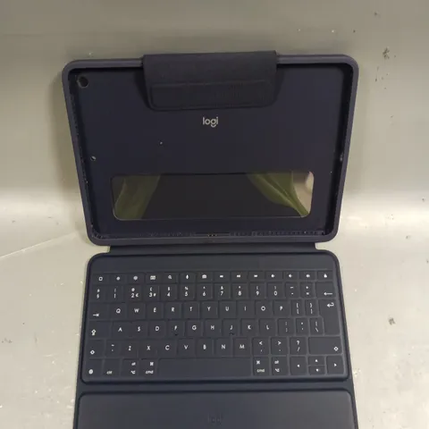 5 X LOGITECH TABLET KEYBOARD CASES - MODEL UNSPECIFIED