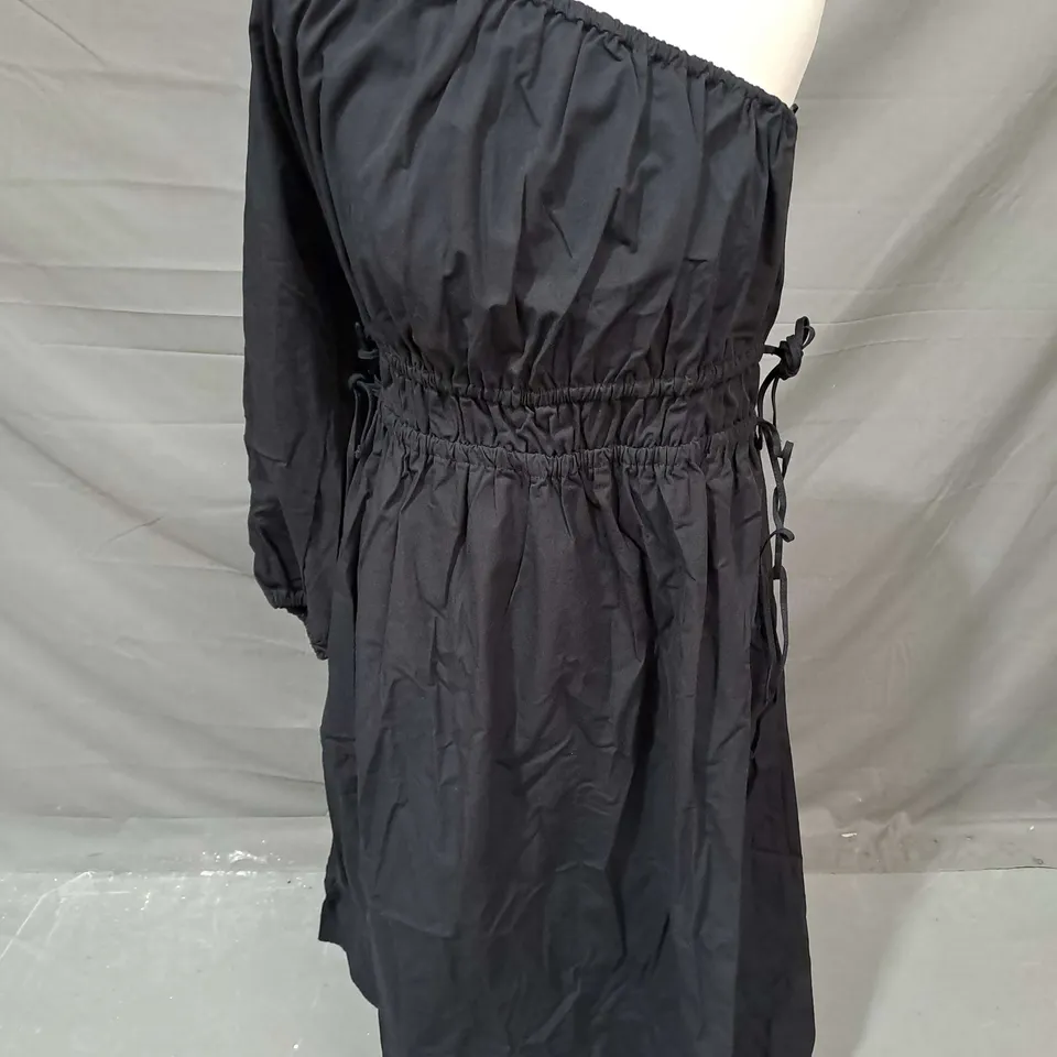 NOBODY'S CHILD SAFFY ONE SHOULDER MIDI DRESS IN BLACK SIZE 12