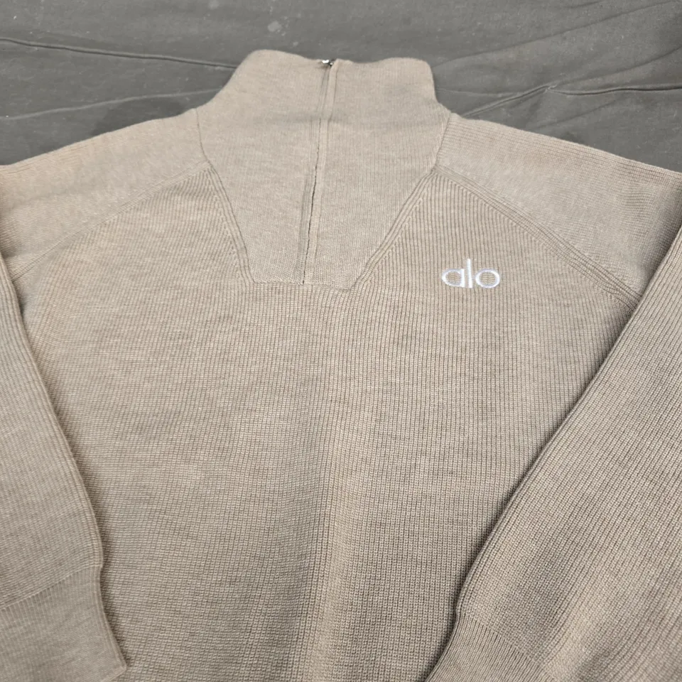 ALO YOGA BEIGE KNIT TOP – WOMEN'S - SIZE UNSPECIFIED