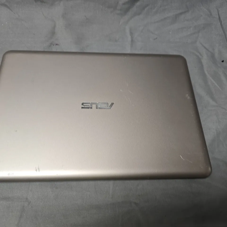 ASUS E200H NOTEBOOK PC – 11.6-INCH NETBOOK