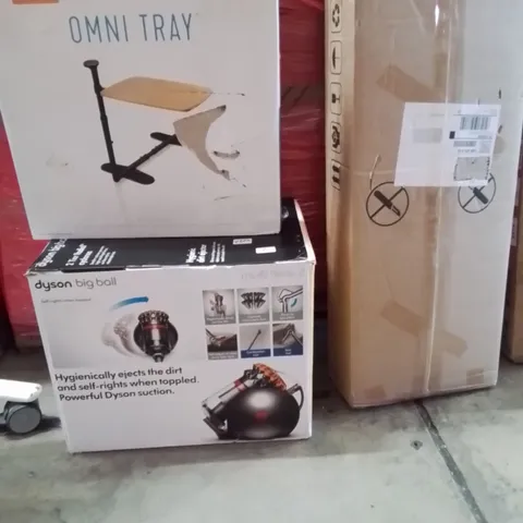 PALLET OF ASSORTED HOUSEHOLD PRODUCTS AND ITEMS TO INCLUDE;DYSON MULTI FOOR 2,OMNI TRAY