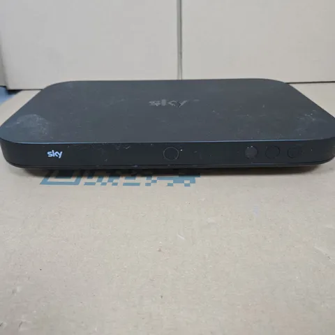 SKY SET-TOP BOX - BLACK WITH HDMI, ETHERNET & TWIN SATELLITE INPUTS