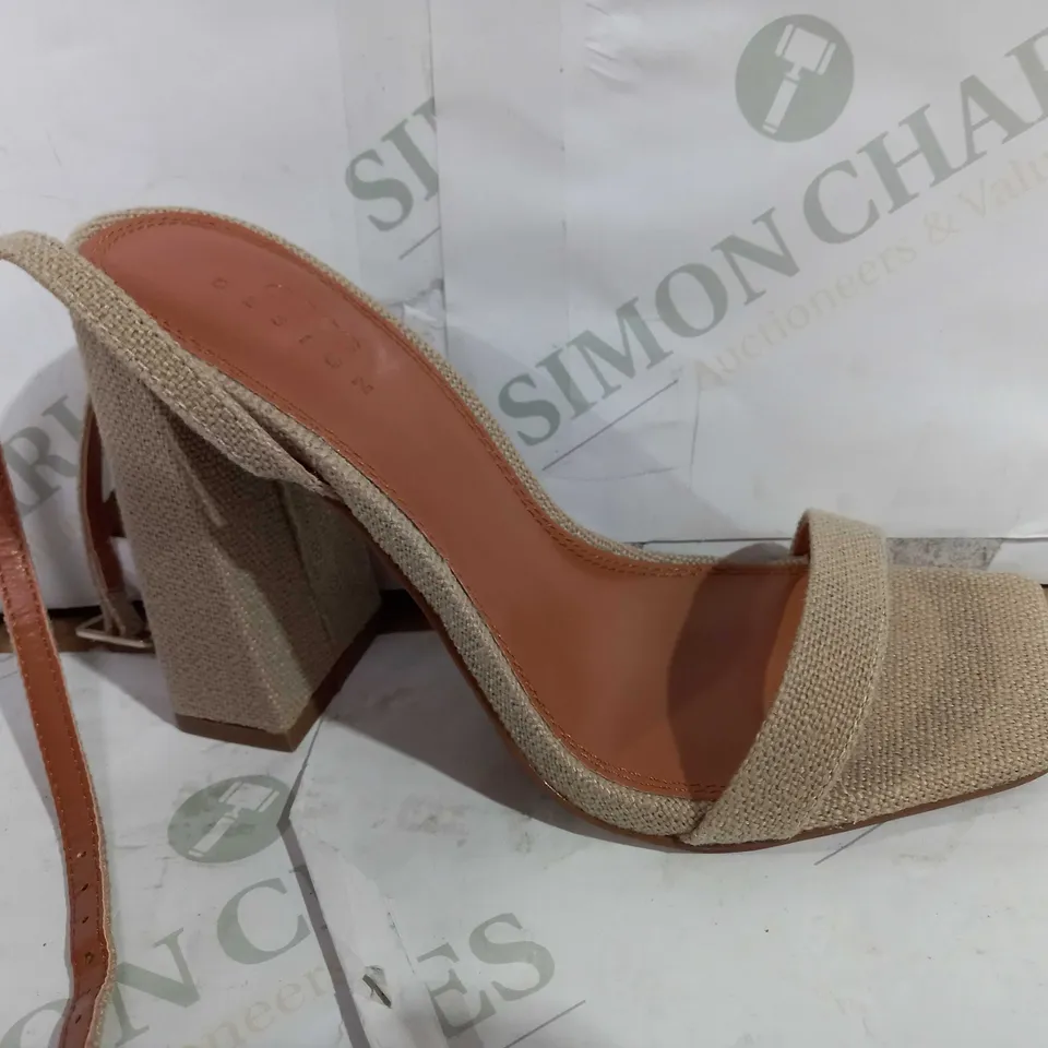 PAIR OF ASOS DESIGN NORA BARELY THERE BLOCK HEELED SANDALS - NATURAL FABRICATION - UK 3
