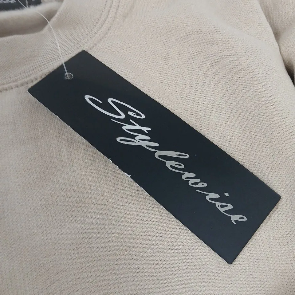 STYLEWISE PLAIN CREW NECK SWEAT – SAND – SIZE S