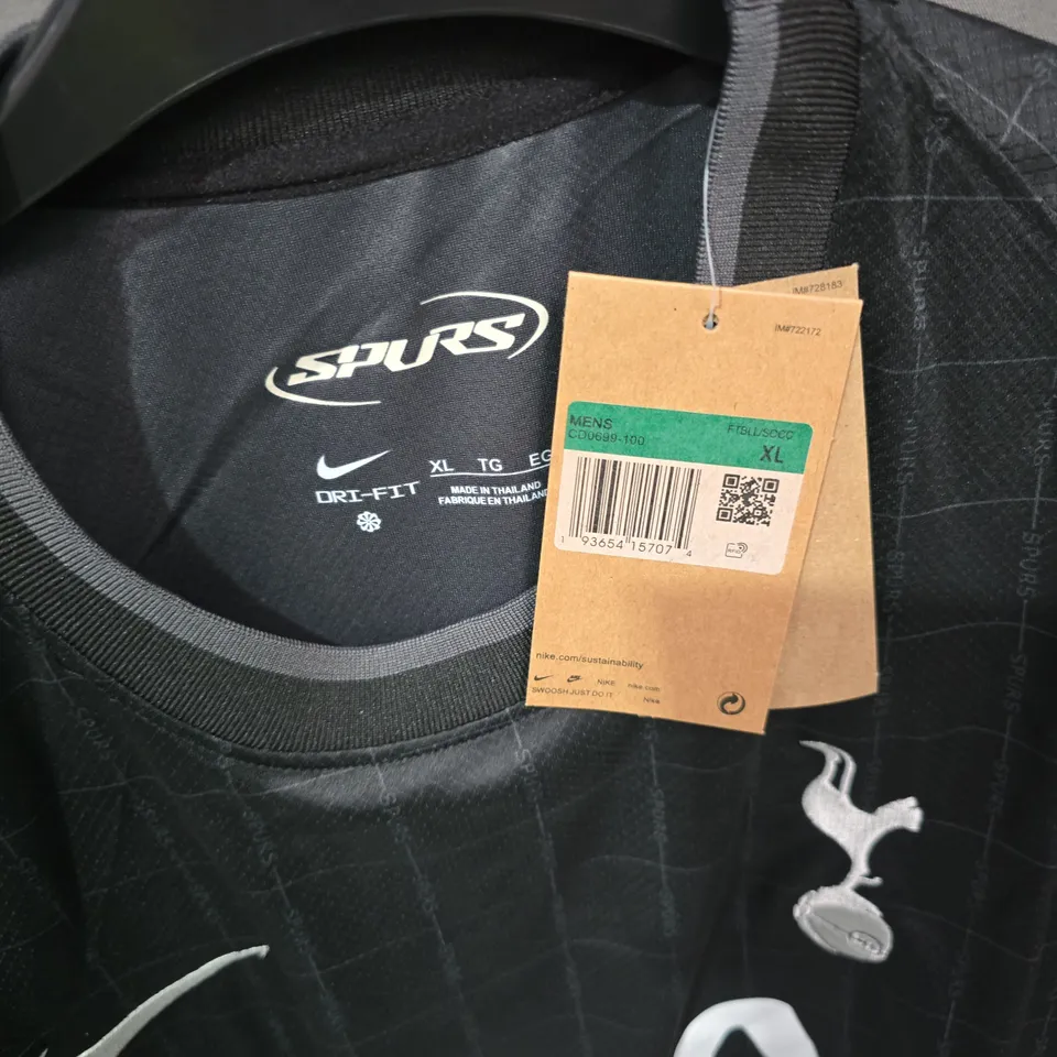 TOTTENHAM HOTSPUR FOOTBALL SHIRT – NIKE – AIA SPONSOR – MEN'S XL – BLACK