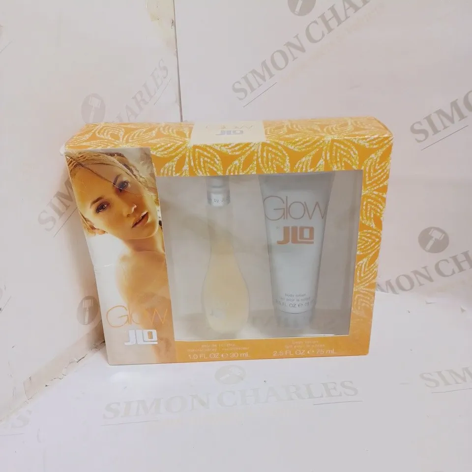 BOX OF 4 JENNIFER LOPEZ GLOW 2 PC BODY LOTION & EAU DE TOILETTE GIFT SETS 