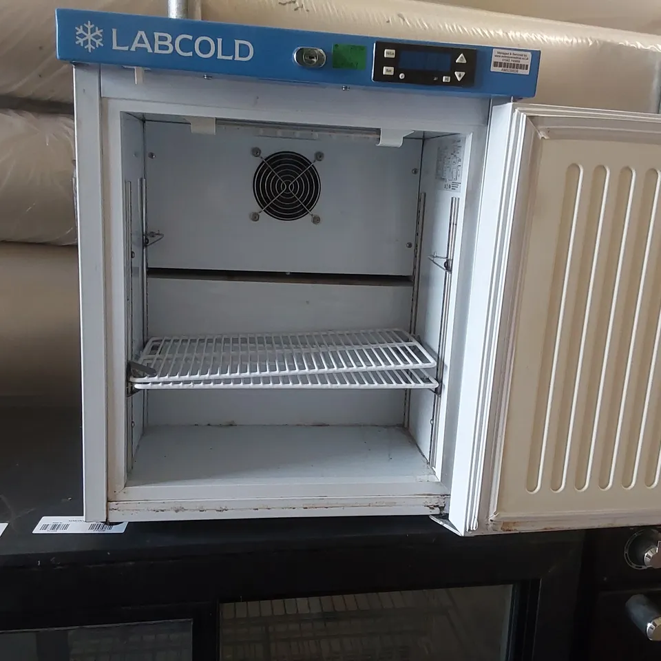 LABCOLD RLDF0110 PHARMACY REFRIGERATOR