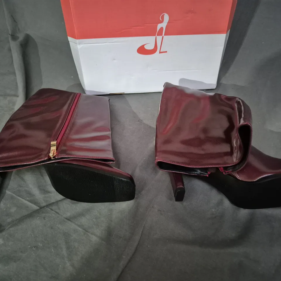 BOXED PAIR OF MARROON ZIP UP HEELED BOOTS - SIZE 39