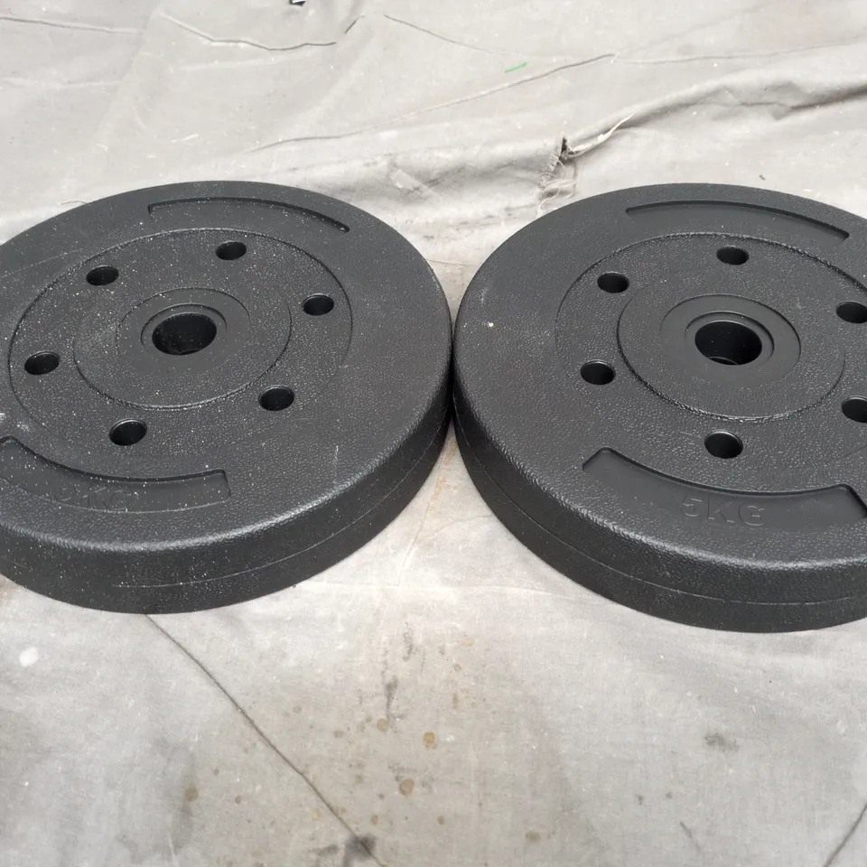 PAIR OF 5 KG WEIGHT PLATES FOR BARBELLS