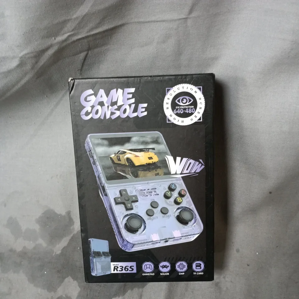 GAME CONSOLE R36S HANDHELD – BOXED