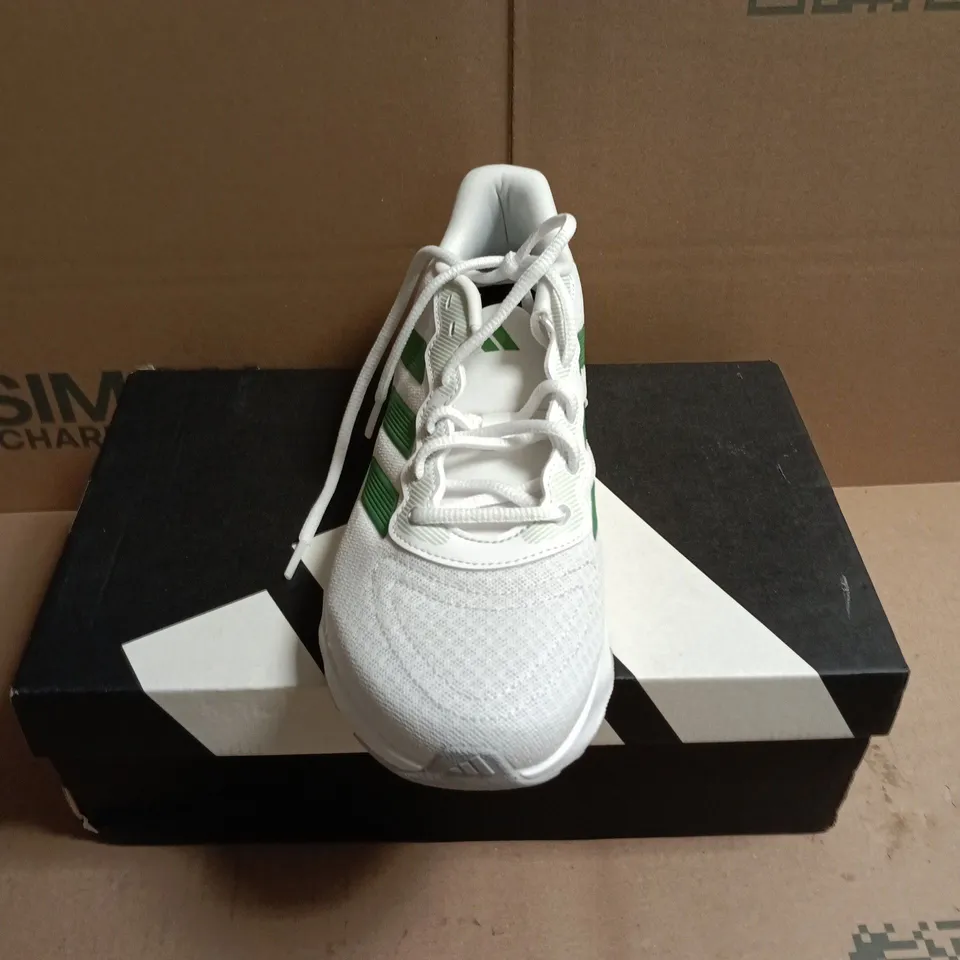 BOXED PAIR OF ADIDAS SWITCH MOVE RUNNING TRAINERS - 6.5