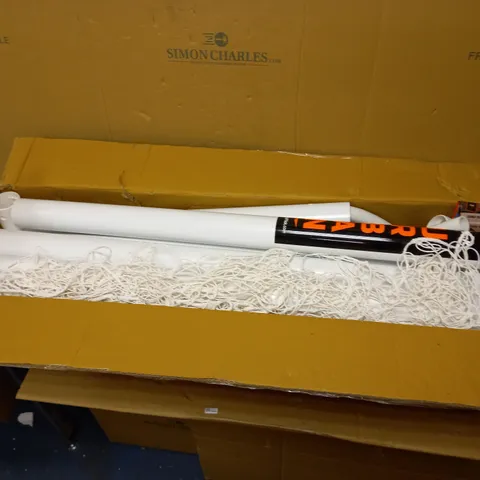 FOOTBALL FLICK GOAL POST SET- COLLECTION ONLY