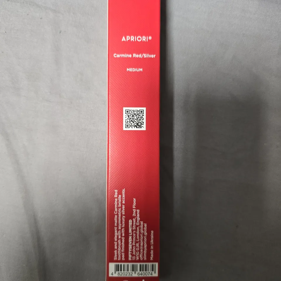 APPROXIMATELY 140 PCS APRIORI CARMINE RED/SILVER LIPSTICK – MEDIUM RED TOOTHBRUSH