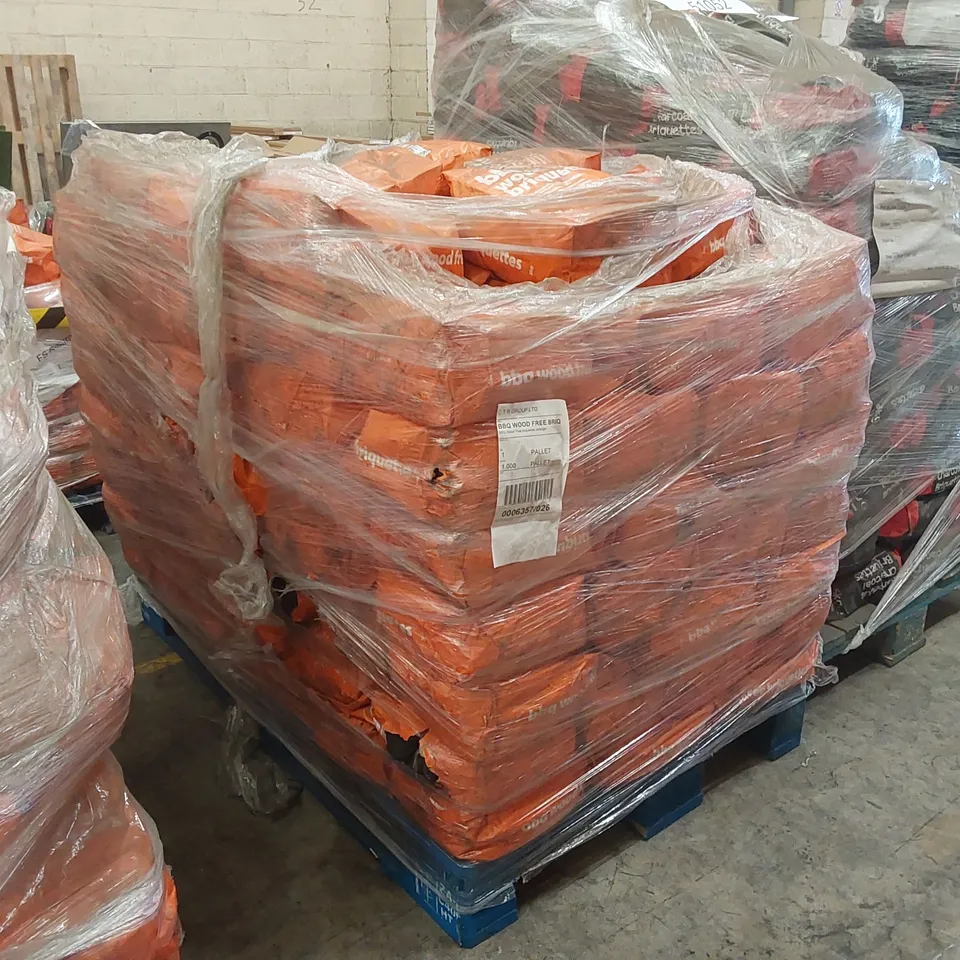 PALLET CONTAINING A LARGE QUANTITY OF CHARCOAL BRIQUETTE BAGS 
