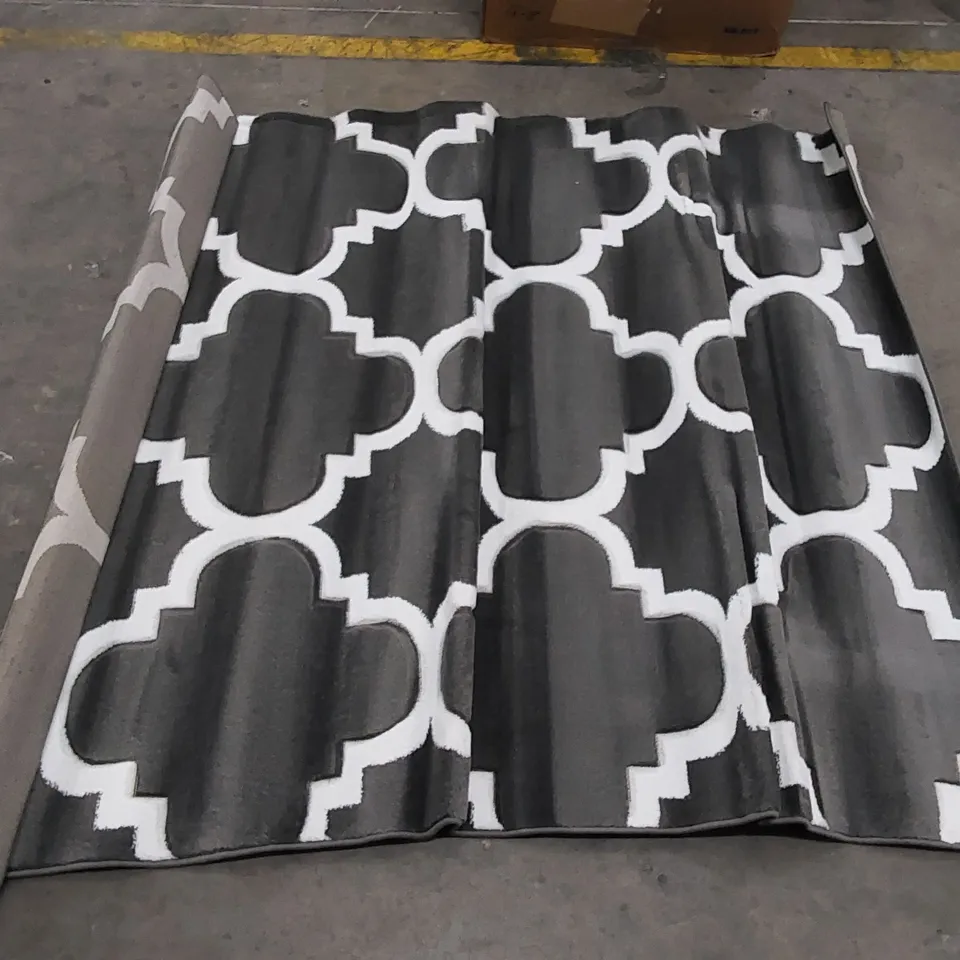 MODERN TRENDZ RUG - GREY // SIZE: 160 X 220cm