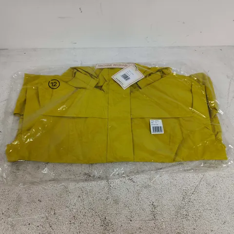 BAGGED ARCTIC STORM LOTTIE LADIES WATERPROOF JACKET IN LIME (SIZE 12)