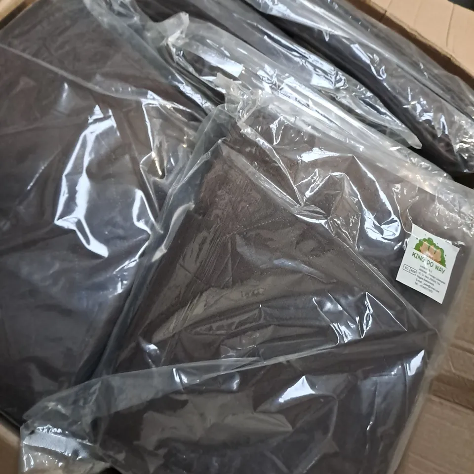 BOX OF APPROX 30 ASSORTED STORAGE BAGS 