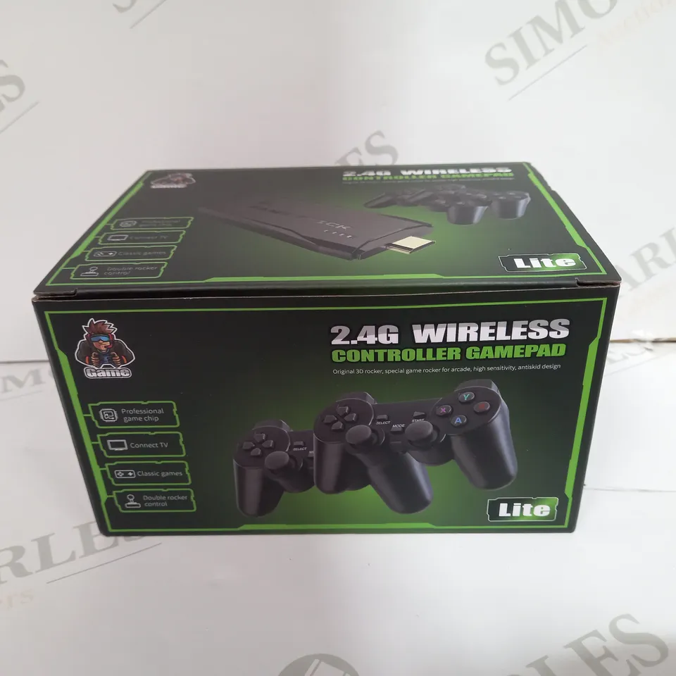 BOXED GAME 2.4G WIRELESS CONTROLLER PAD