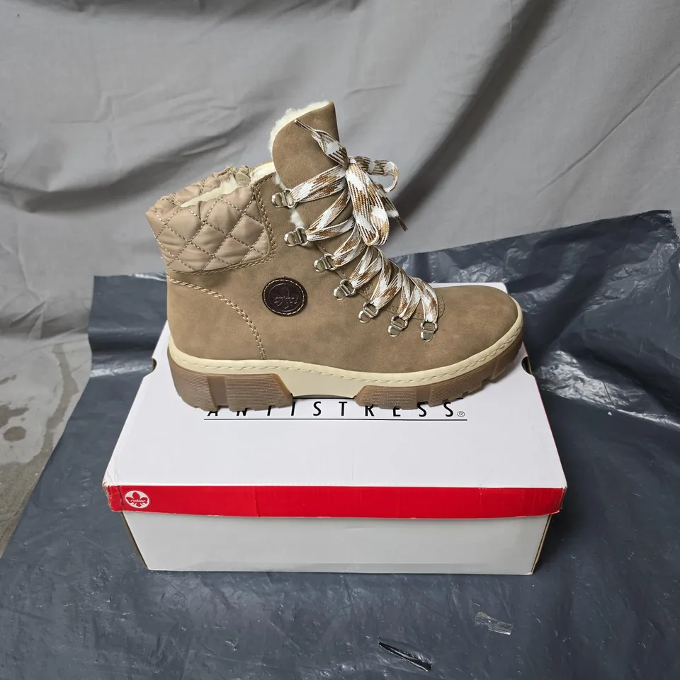 RIEKER WOMEN'S TAUPE HIKING BOOTS SIZE 39