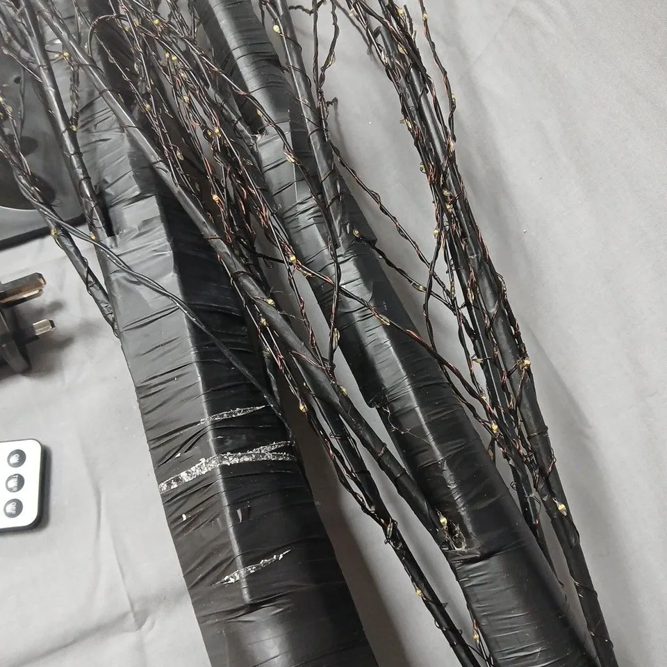 Decorative LED Twig Tree Light with Remote Control – Black branches on square base