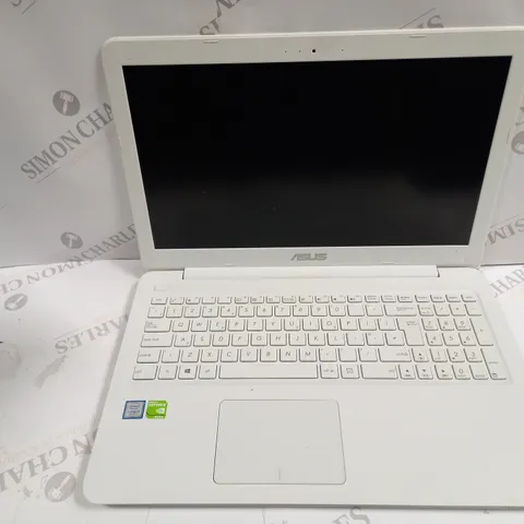 ASUS NOTEBOOK PC (A556U)