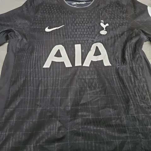 TOTTENHAM HOTSPURS AWAY JERSEY - SIZE L