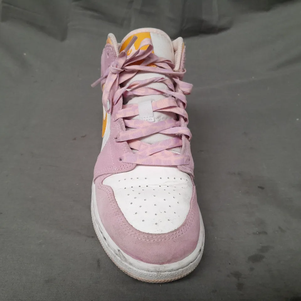 PAIR OF NIKE AIR JORDAN SHOES IN PINK/YELLOW UK SIZE 4.5