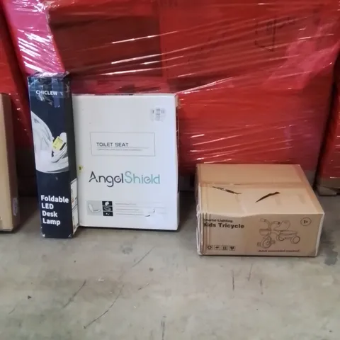 PALLET OF ASSORTED HOUSEHOLD GOODS AND PRODUCTS TO INCLUDE;KIDS TRICYCLE,TOILET SEAT,FOLDABLE LED DESK LAMP