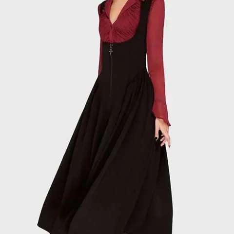 FIVE BRAND NEW DUSK AND DARKNESS UNDER BUST MAXI DRESS SIZE MAY VARY