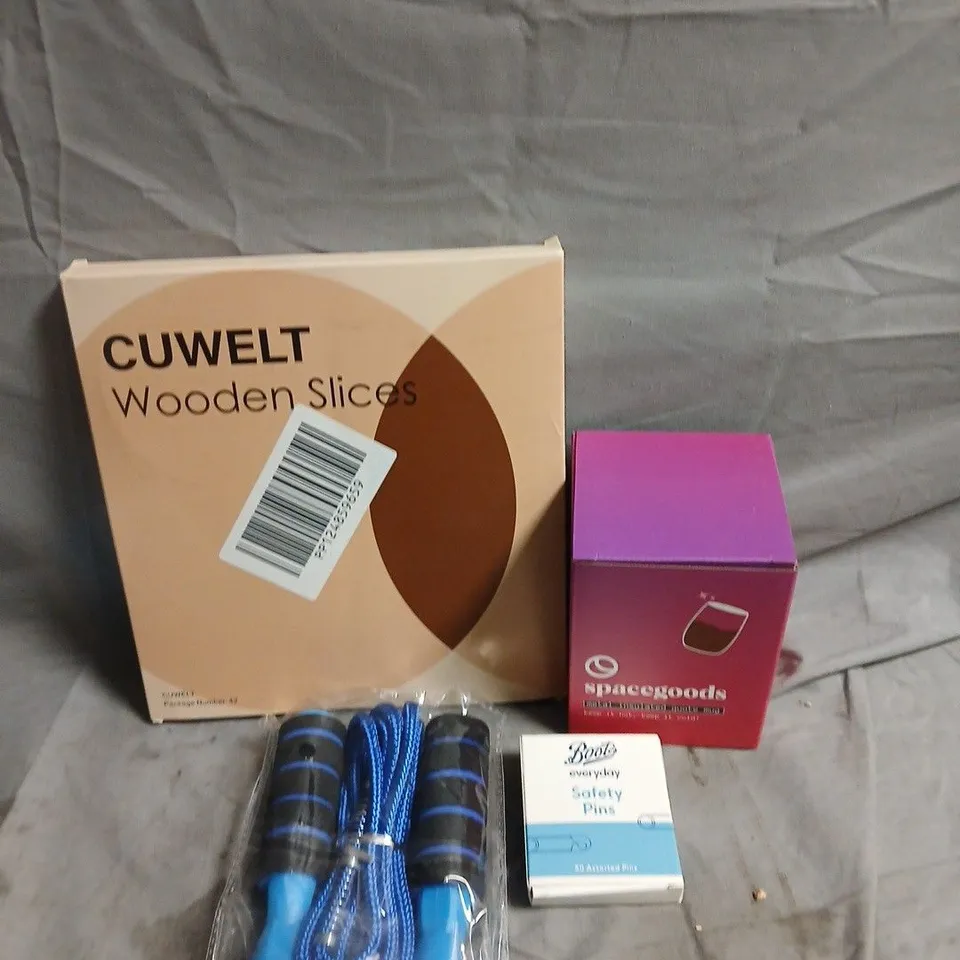 APPROXIMATELY 20 ASSORTED HOUSEHOLD ITEMS TO INCLUDE SKIPPING ROPE, CUWELT WOODEN SLICES AND SAFETY PINS