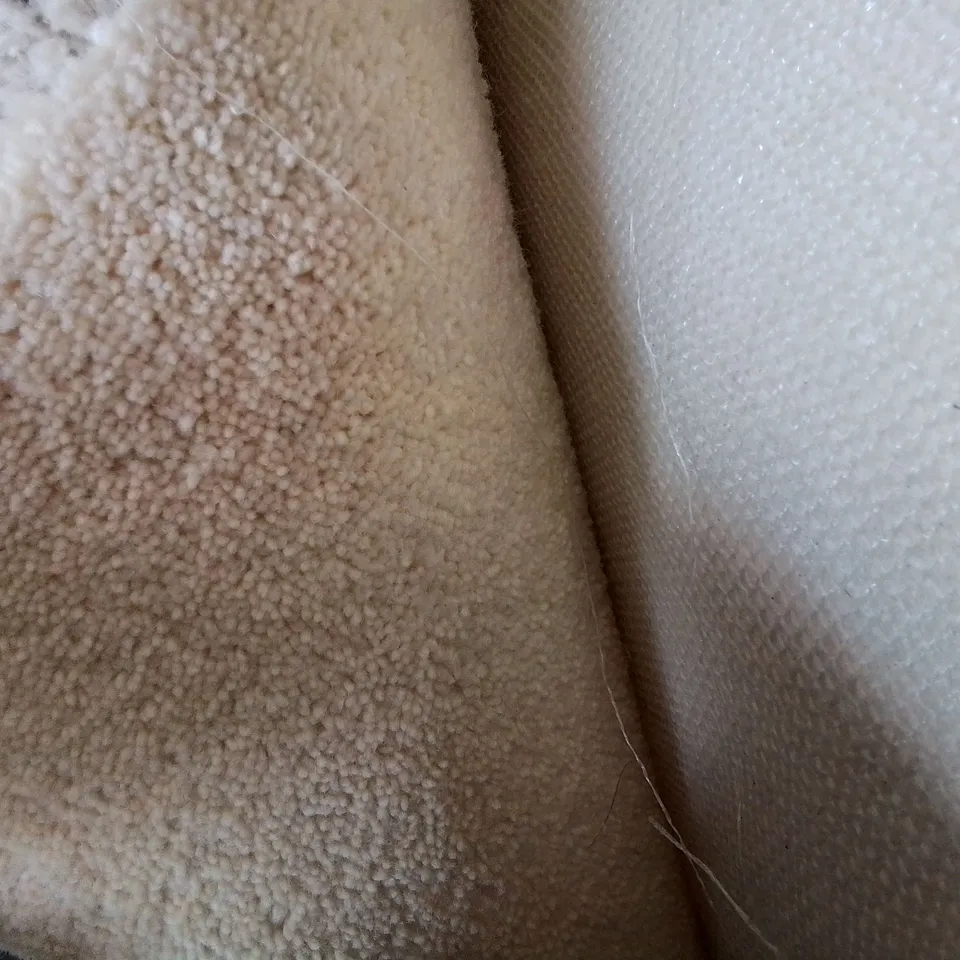 ROLL OF QUALITY DIMENSIONS PLAINS CREAM CARPET APPROXIMATELY 5M × 8.52M