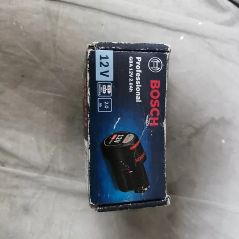 BOX OF APPROXIMATELY 20 ASSORTED ITEMS TO INCLUDE:12V BATTERY AND CABBYS CLUBHOUSE