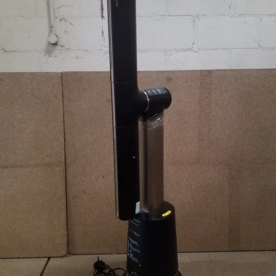 SHARK TURBOBLADE MULTI-DIRECTIONAL COOLING FAN TF200SUK