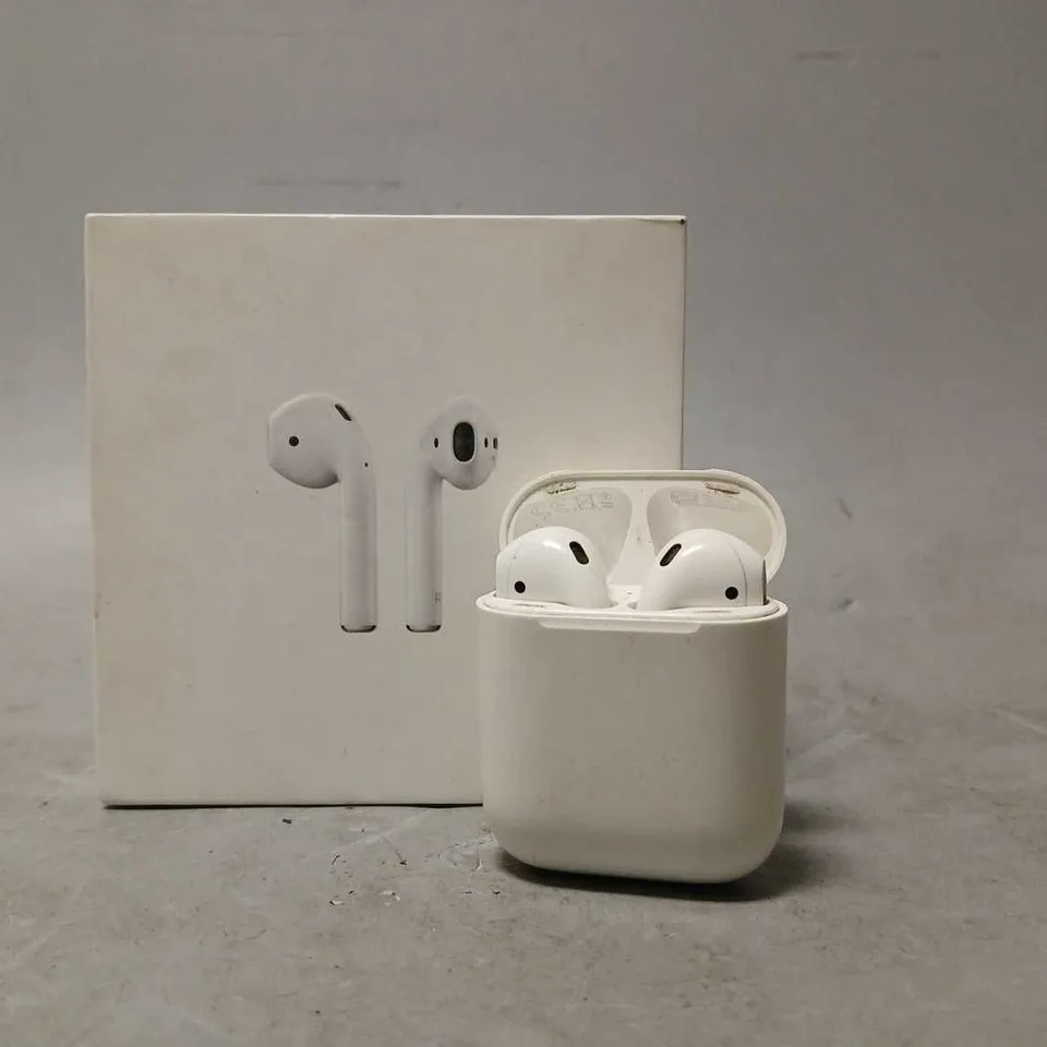 BOXED APPLE AIR PODS 1