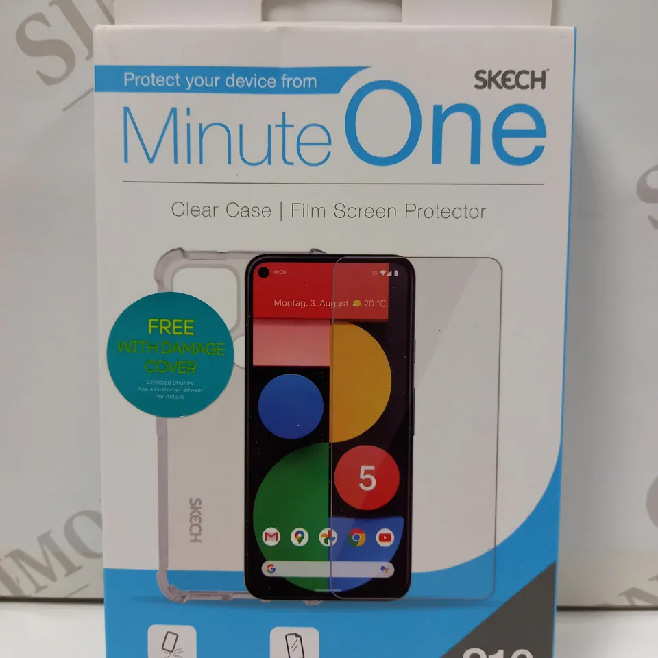 BOX OF APPROX 30 MINUTE ONE PHONE CASE AND SCREEN PROTECTOR FOR ASSORTED PHONES